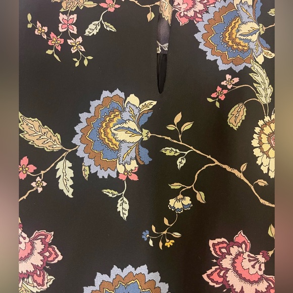 Vince Camuto Windsor Floral Chiffon Blouse Size M - Picture 4 of 9